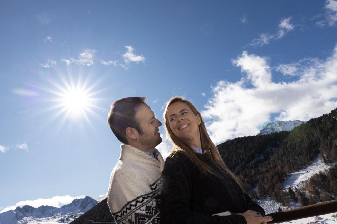 Apartaments Els Llacs Bordes d'Envalira ภายนอก รูปภาพ